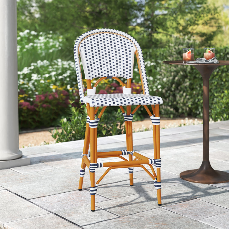 Outdoor bistro bar online stools